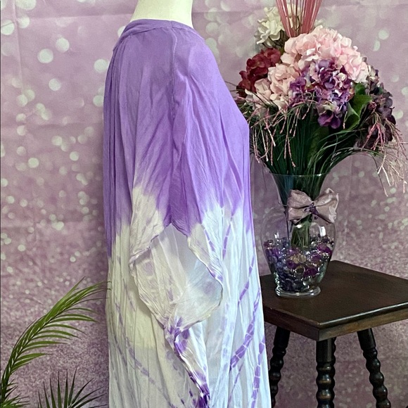 NWOT caftan style dress, purples on white, nice style, fit and color, very long - Picture 7 of 14